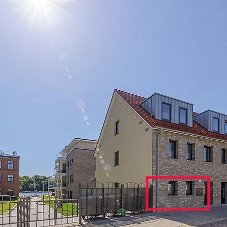 Sebastian - Elegantes Domizil Mit Stegzugang, Terrasse & Altstadtnaehe شقة